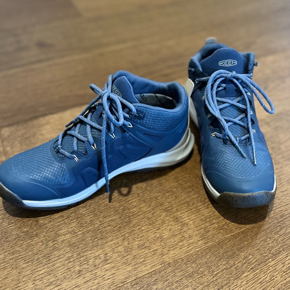 KEEN Women’s Explore Mid Waterproof Hiking Boot, Vintage Indigo/Doeskin
